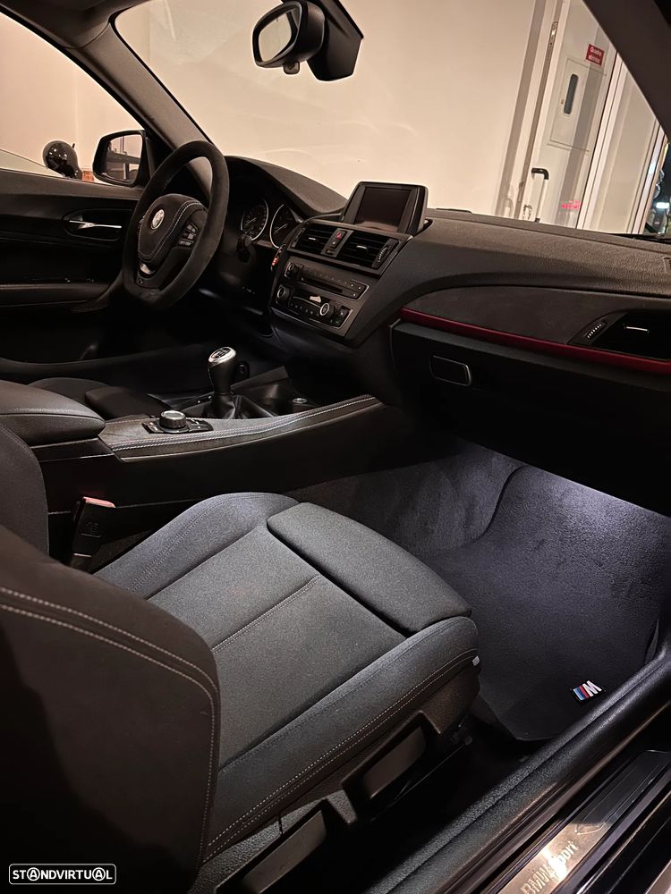 BMW 218 d Sport Line - 5