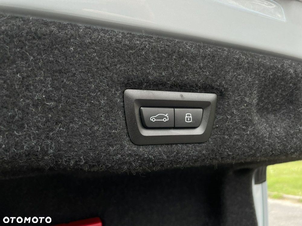 BMW Seria 5 - 29
