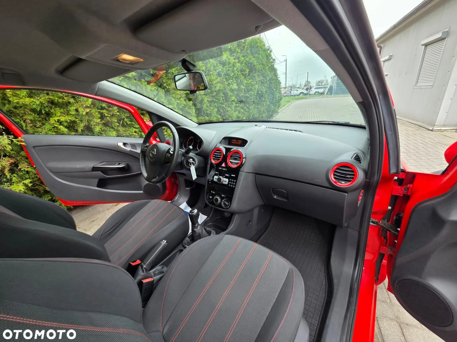 Opel Corsa 1.4 16V Color Race - 34