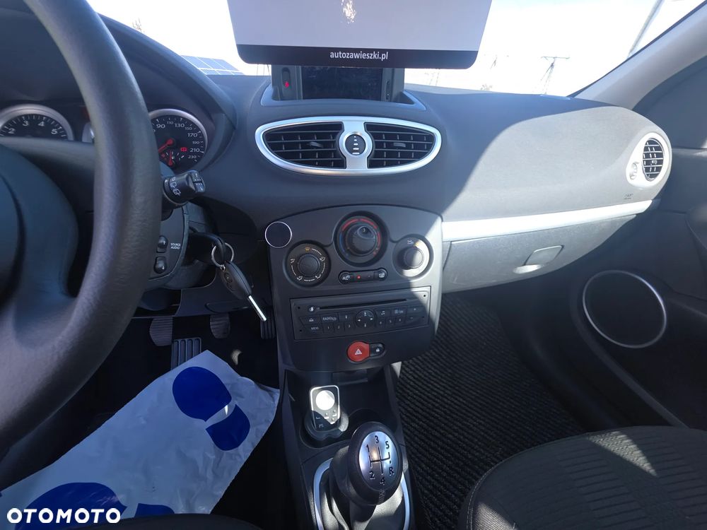 Renault Clio 1.2 16V Tech Run - 7