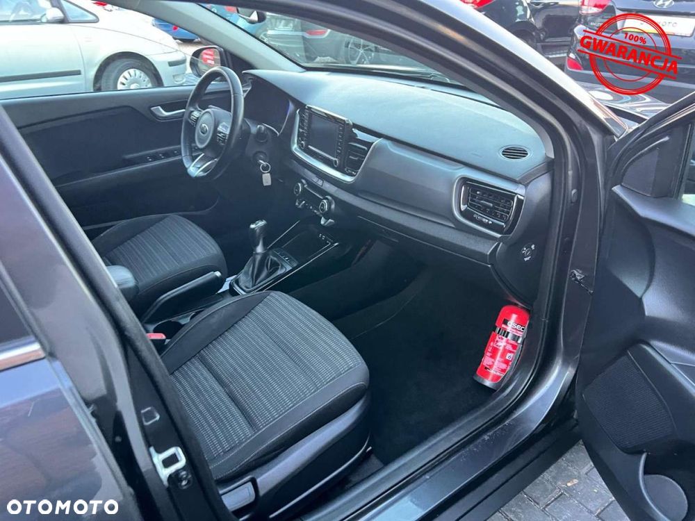 Kia Stonic - 24