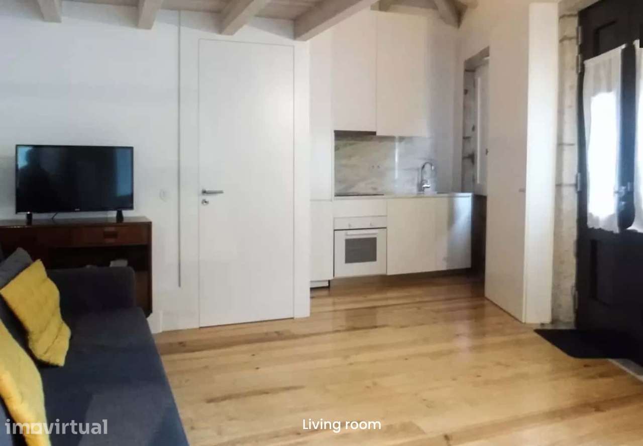 Portuguese Style Studio Mezzanine in the heart of Porto - Grande imagem: 3/10