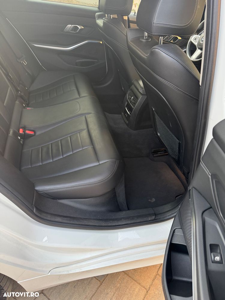 BMW Seria 3 320e Aut. Sport Line - 18