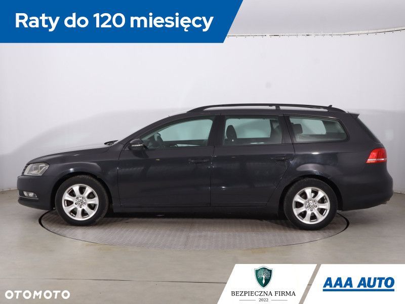 Volkswagen Passat Variant - 4