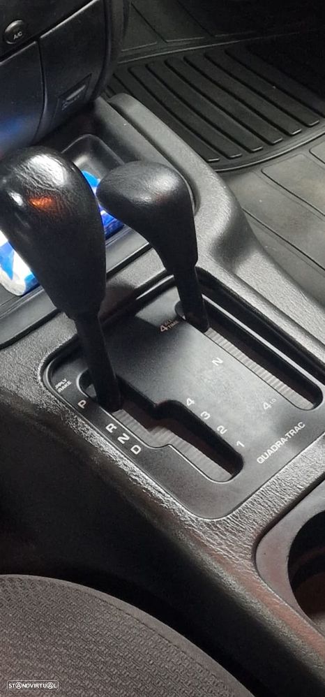 Jeep Grand Cherokee 2.7 CRD Laredo - 12