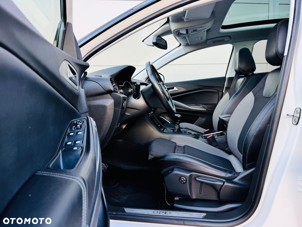 Opel Grandland X 1.6 CDTI Ultimate S&S - 28