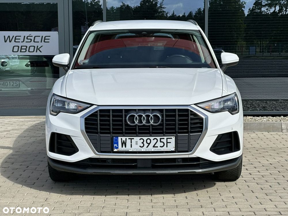 Audi Q3 2022 photo 4