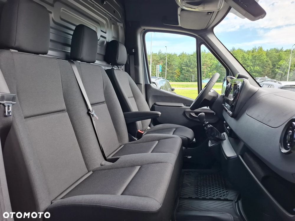 Mercedes-Benz Sprinter 315 CDI Furgon PRO długi 4325 mm L3H2 - 19