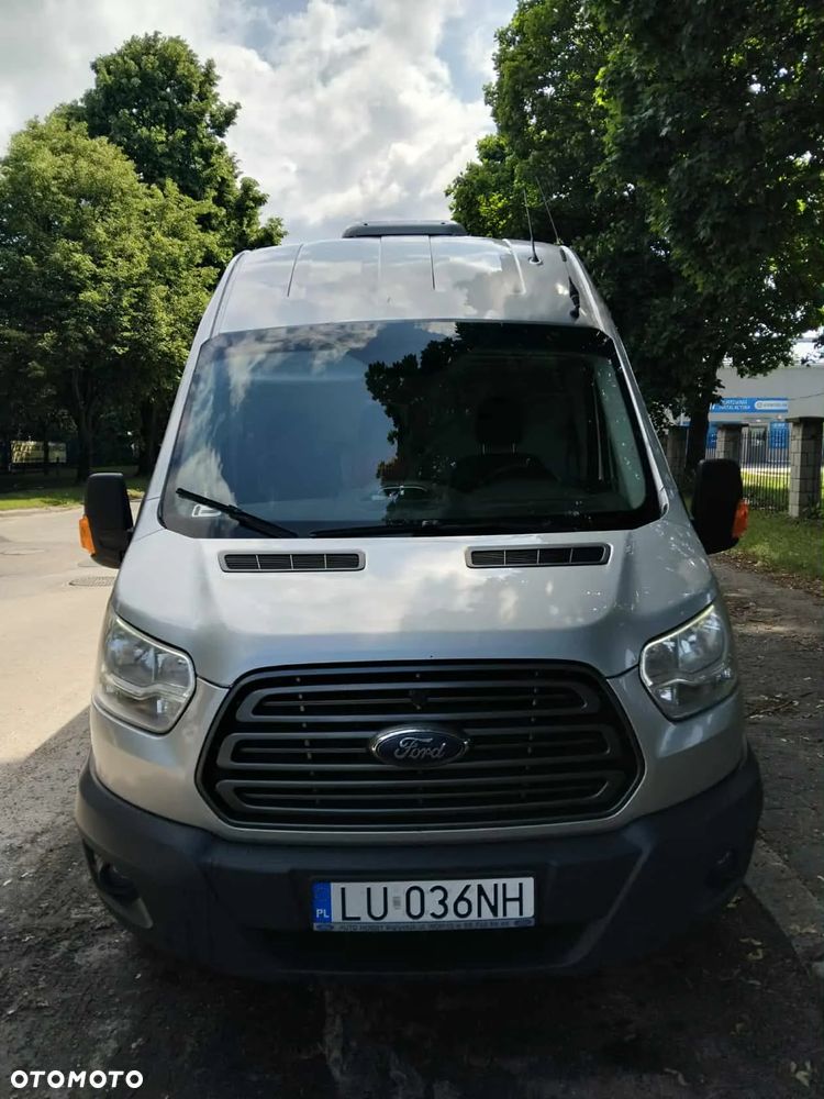 Ford Transit - 1