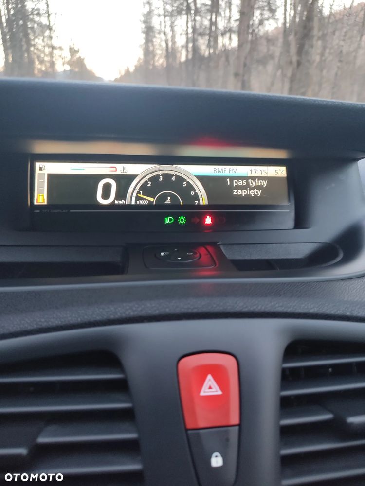 Renault Scenic 1.6 16V 110 Authentique - 18