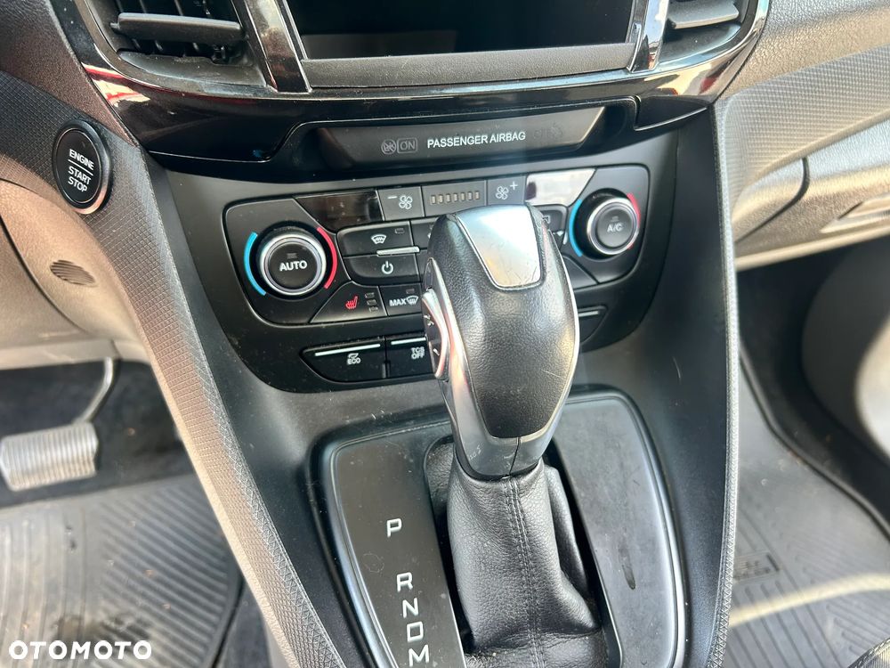 Ford Tourneo Connect Gr 1.5 EcoBlue Titanium PowerShift - 17