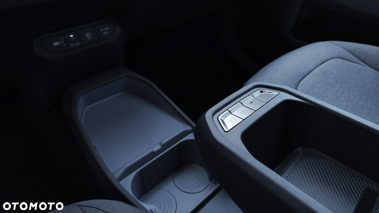 Kia EV3 - 12
