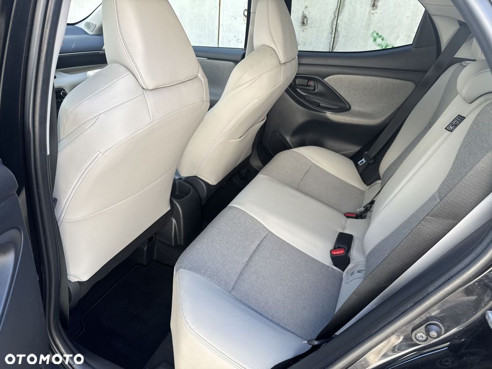 Toyota Yaris 1.5 Selection Elegant CVT - 16