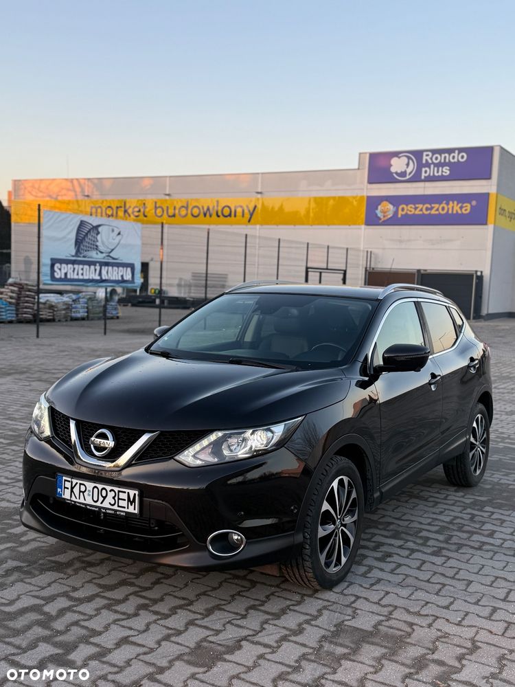 Nissan Qashqai 1.6 DCi Xtronic TEKNA - 2