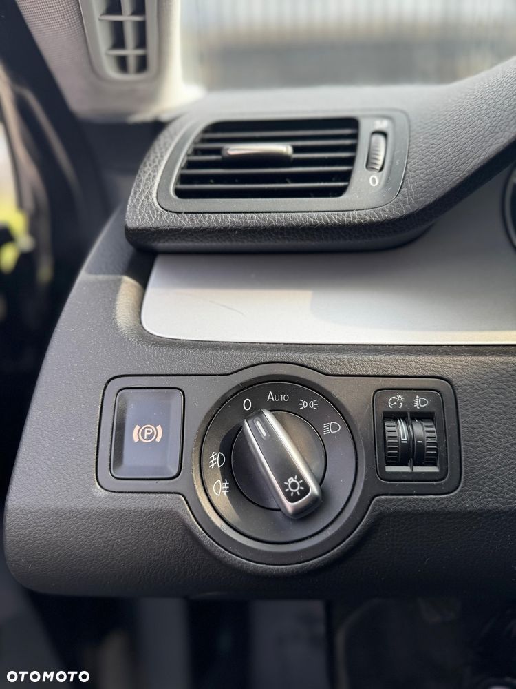 Volkswagen Passat CC 2.0 TDI - 12