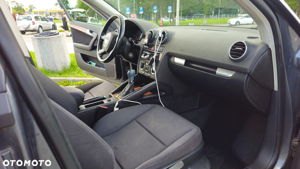 Audi A3 Sportback - 16