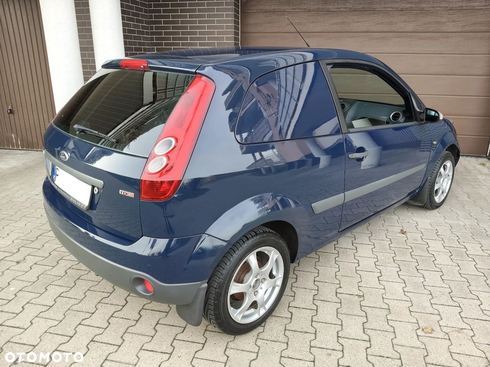 Ford Fiesta 1.4 TDCi Gold X - 20