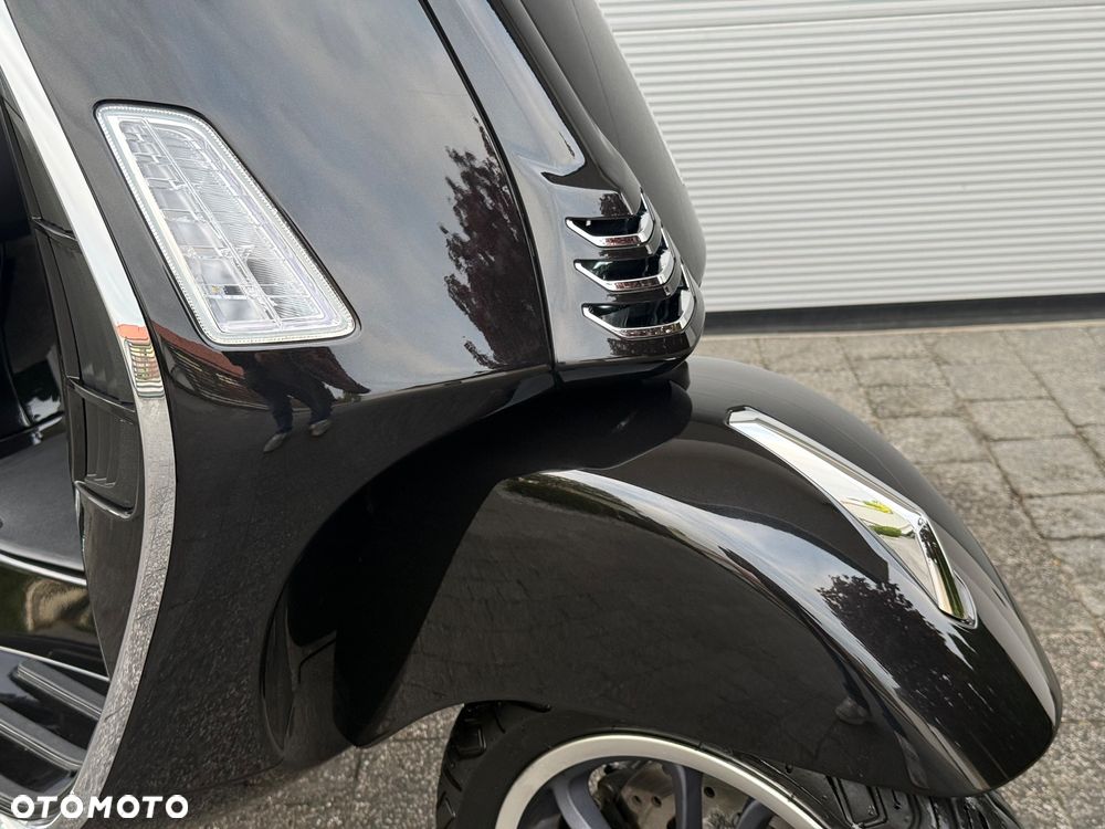 Vespa GTS - 2