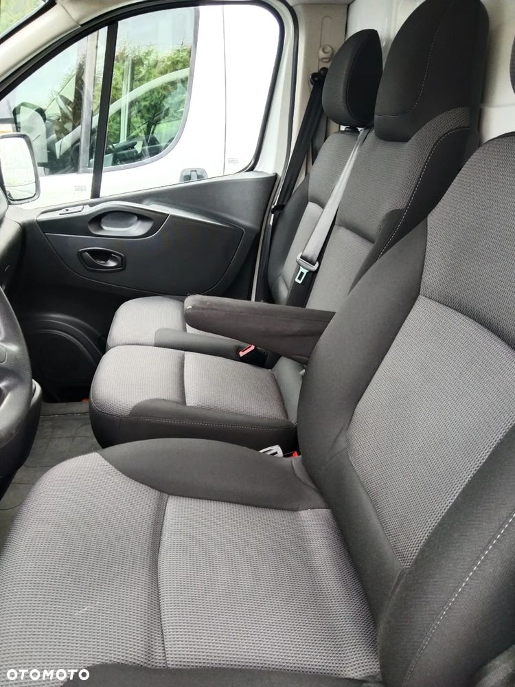 Renault Trafic - 6