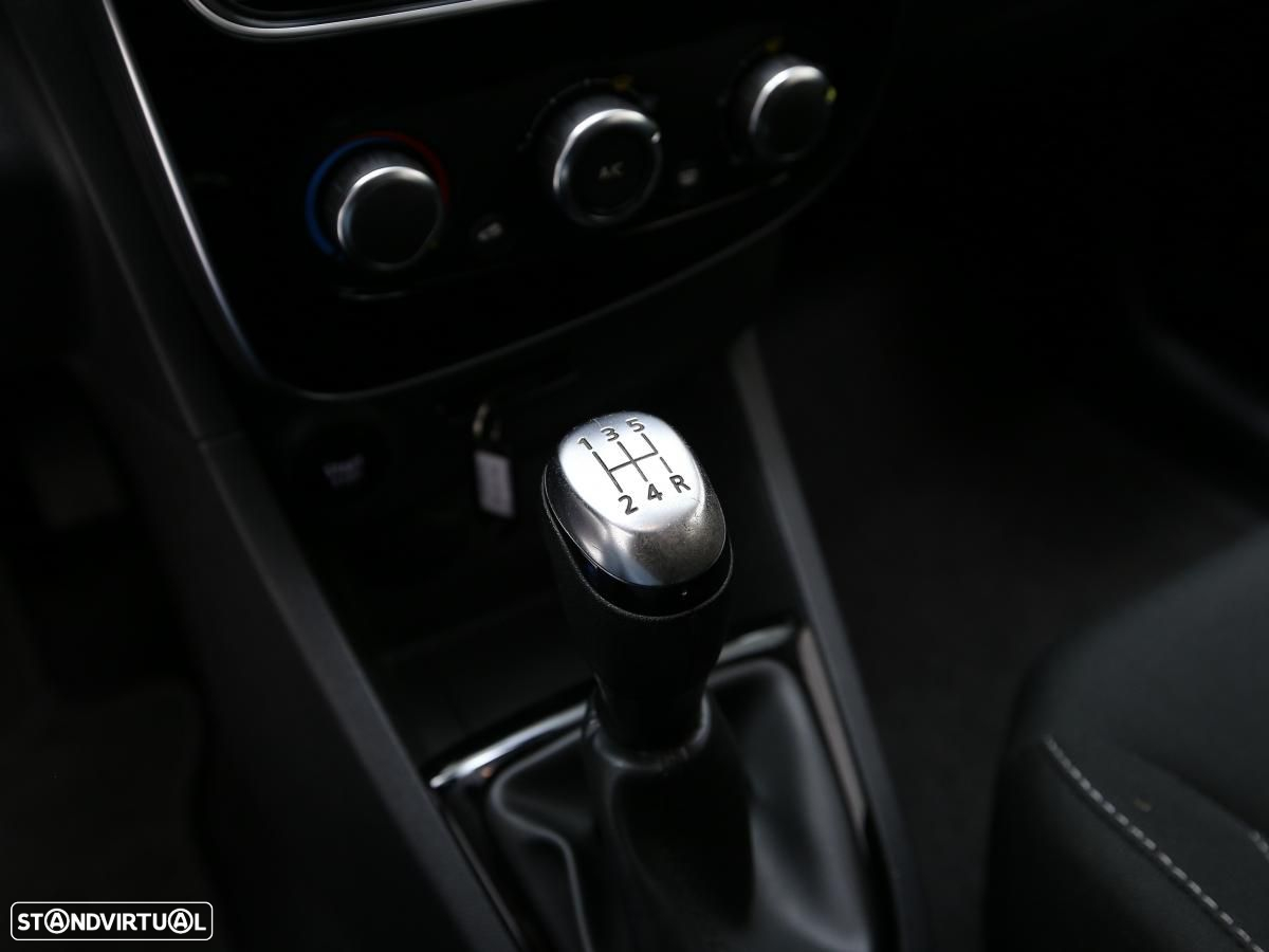 Renault Clio Sport Tourer 1.5 dCi Limited - 17
