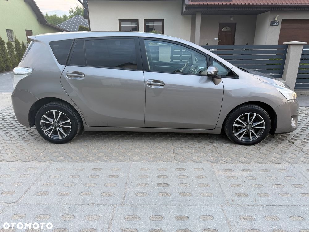 Toyota Verso 1.6 D-4D 5-Sitzer Start/Stop Life - 2