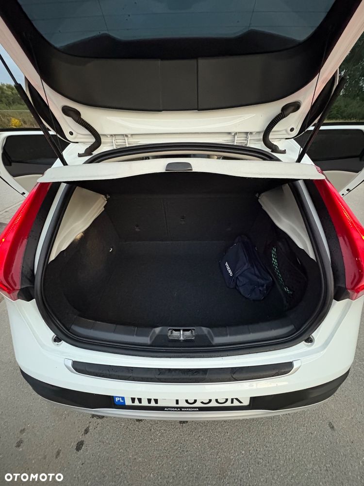 Volvo V40 Cross Country T4 AWD Drive-E Momentum - 15