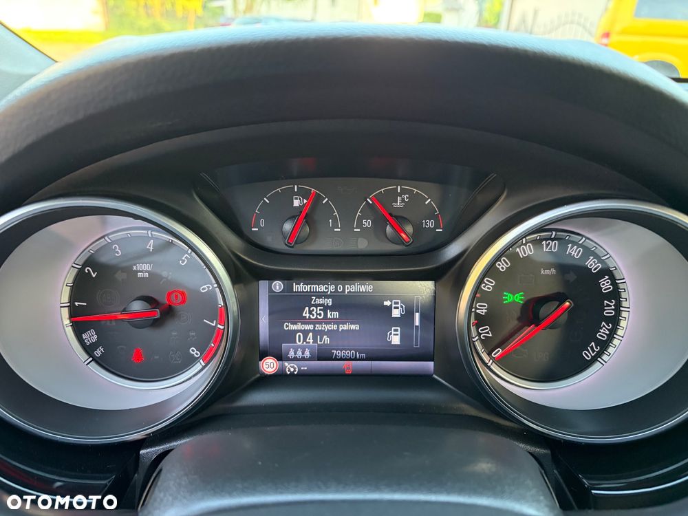 Opel Astra 1.4 Turbo Dynamic - 23