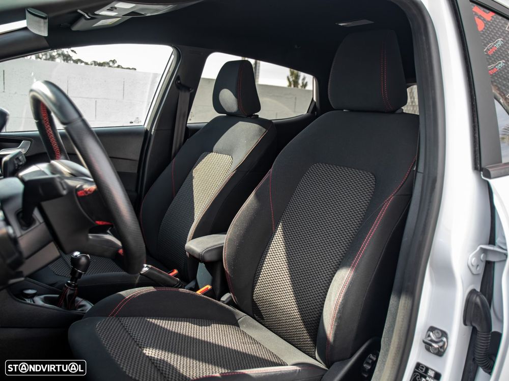 Ford Fiesta 1.0 EcoBoost MHEV ST-Line - 16