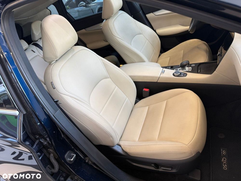Infiniti QX50 - 17