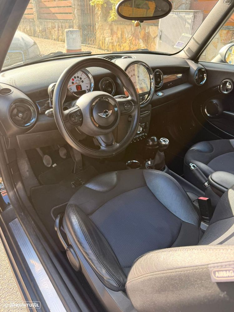 MINI Coupé Cooper SD - 10