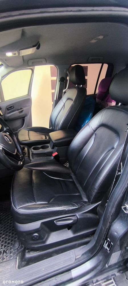 Volkswagen Amarok Double Cab 2.0 BiTDi Highline - 9