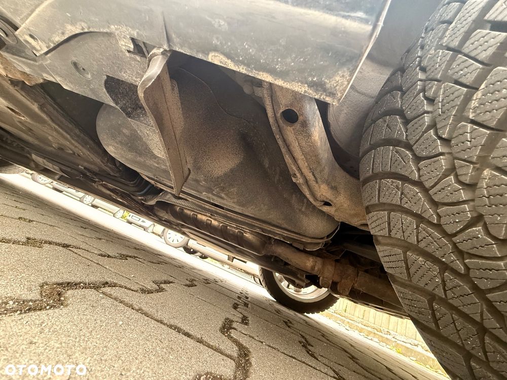 BMW Seria 3 316ti - 12