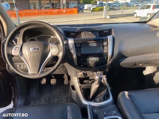 Nissan Navara 2.3 dCi Bi Turbo Double Cab Tekna - 18