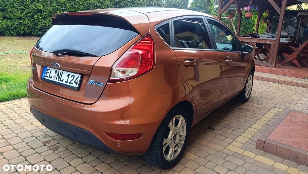 Ford Fiesta - 6