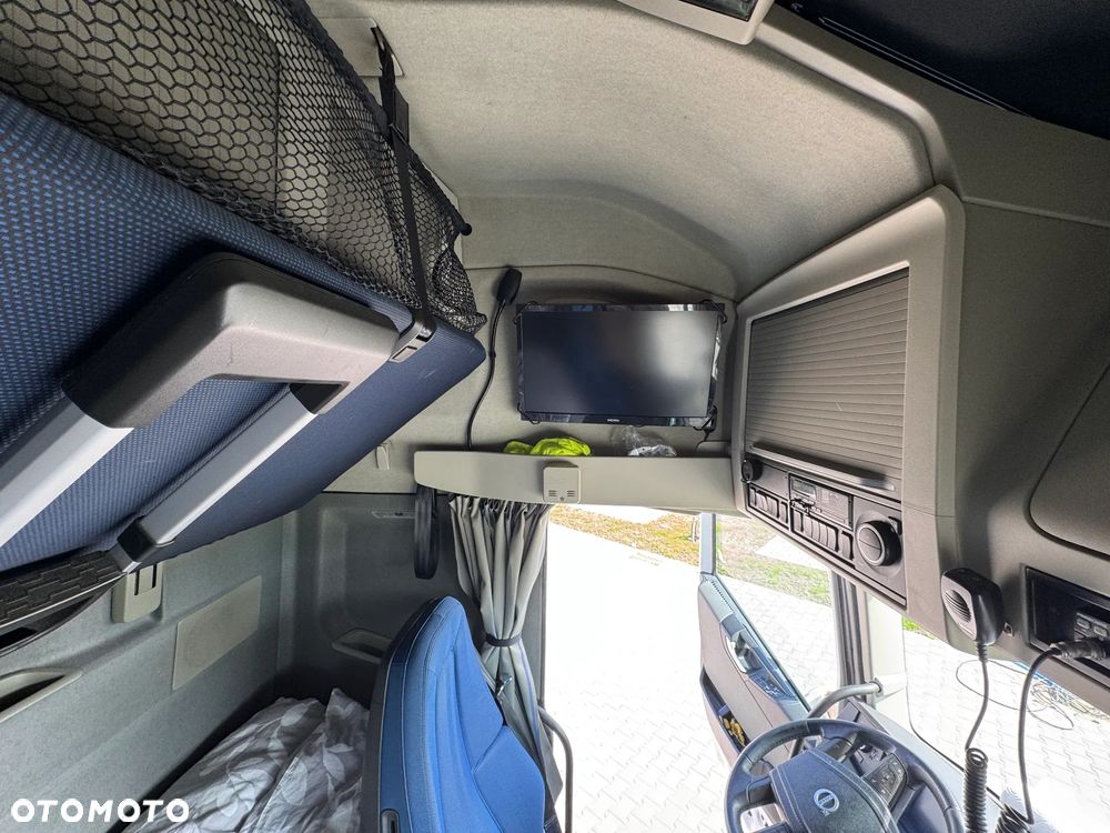 Volvo F460 - 15