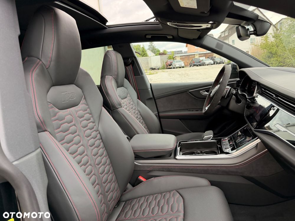 Audi RS Q8 TFSI quattro tiptronic Performance - 28