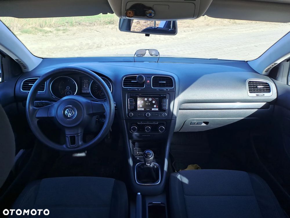 Volkswagen Golf 1.6 TDI DPF Comfortline - 10