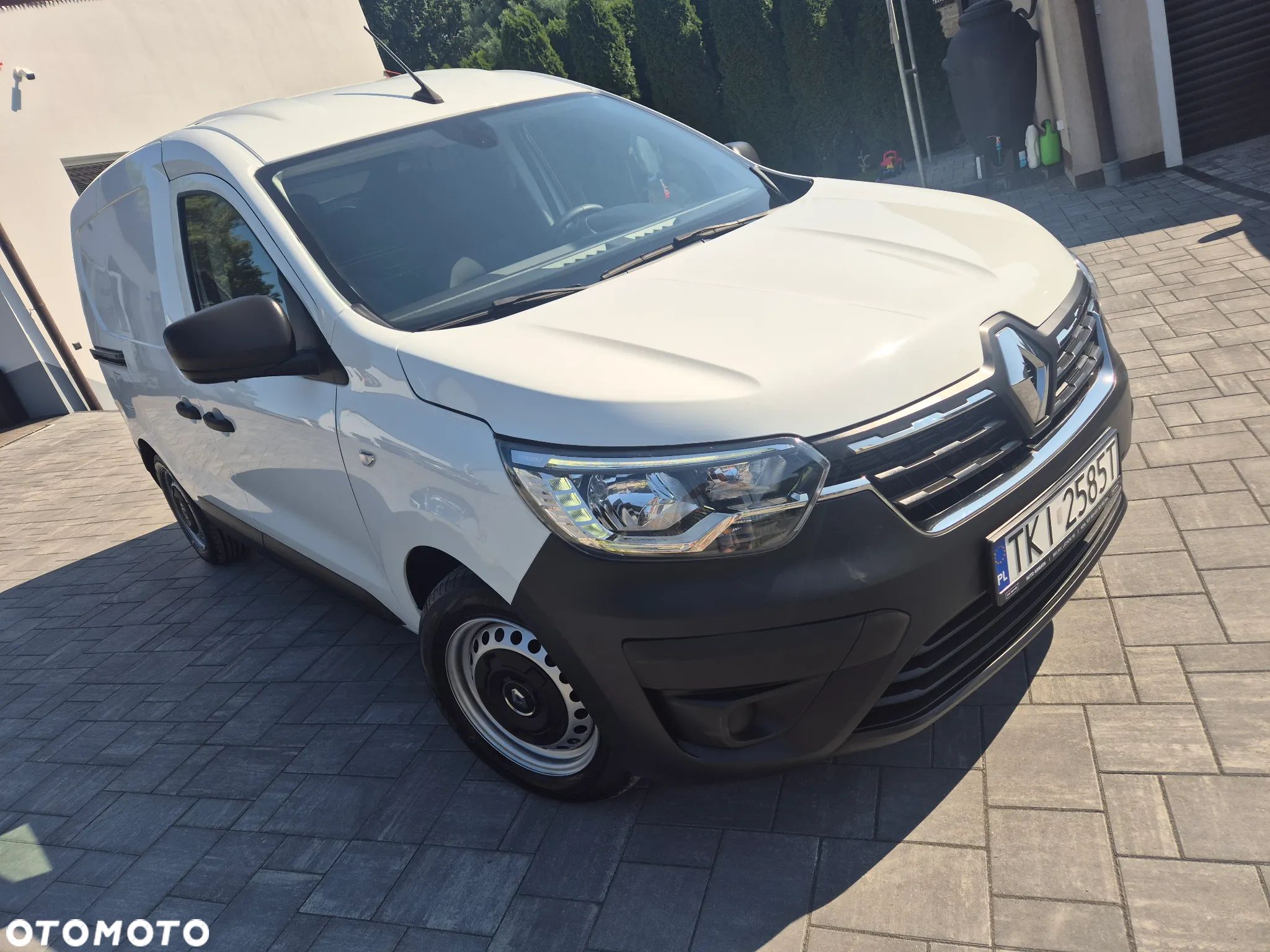 Renault Express - 1