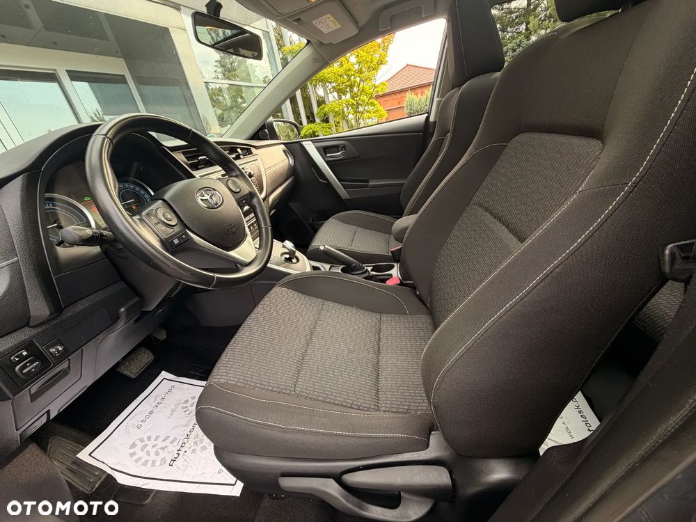 Toyota Auris - 22