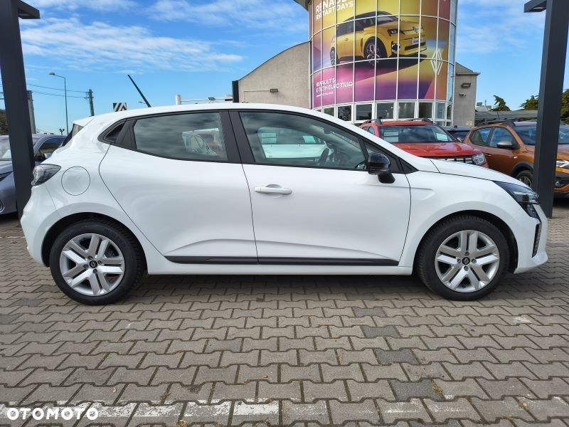 Renault Clio - 7
