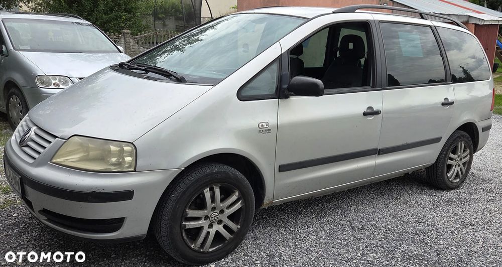 Volkswagen Sharan 1.9 TDI Family - 2