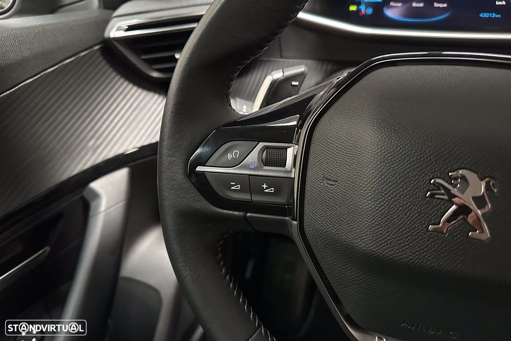 Peugeot 2008 PureTech 130 EAT8 Allure Pack - 41