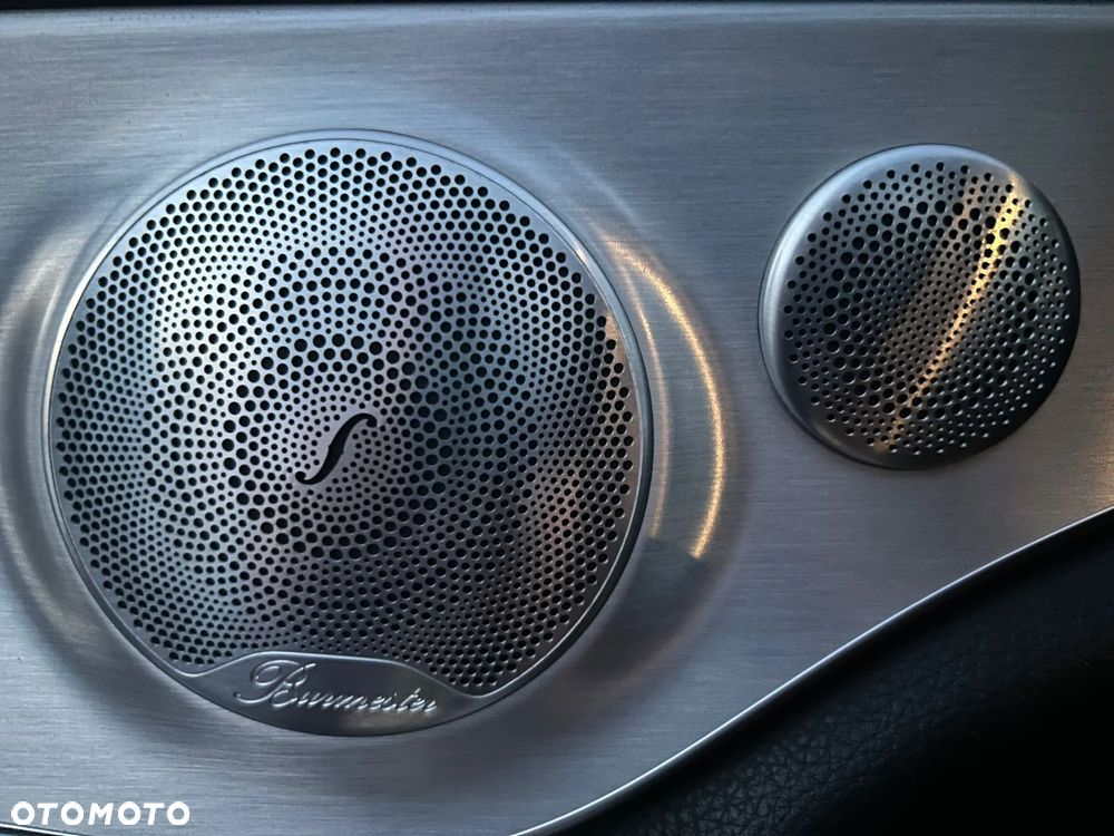 Mercedes-Benz Klasa C 300 Coupe 7G-TRONIC AMG Line - 20