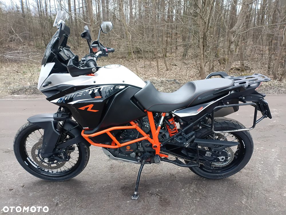 KTM Adventure - 2