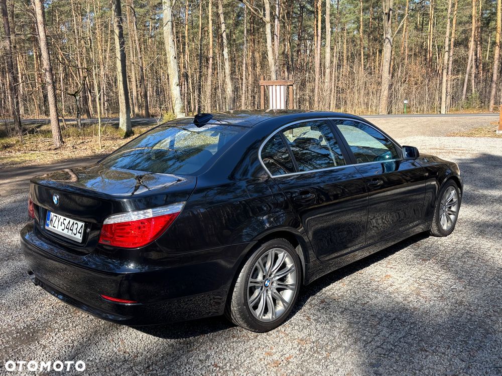 BMW Seria 5 530i - 4