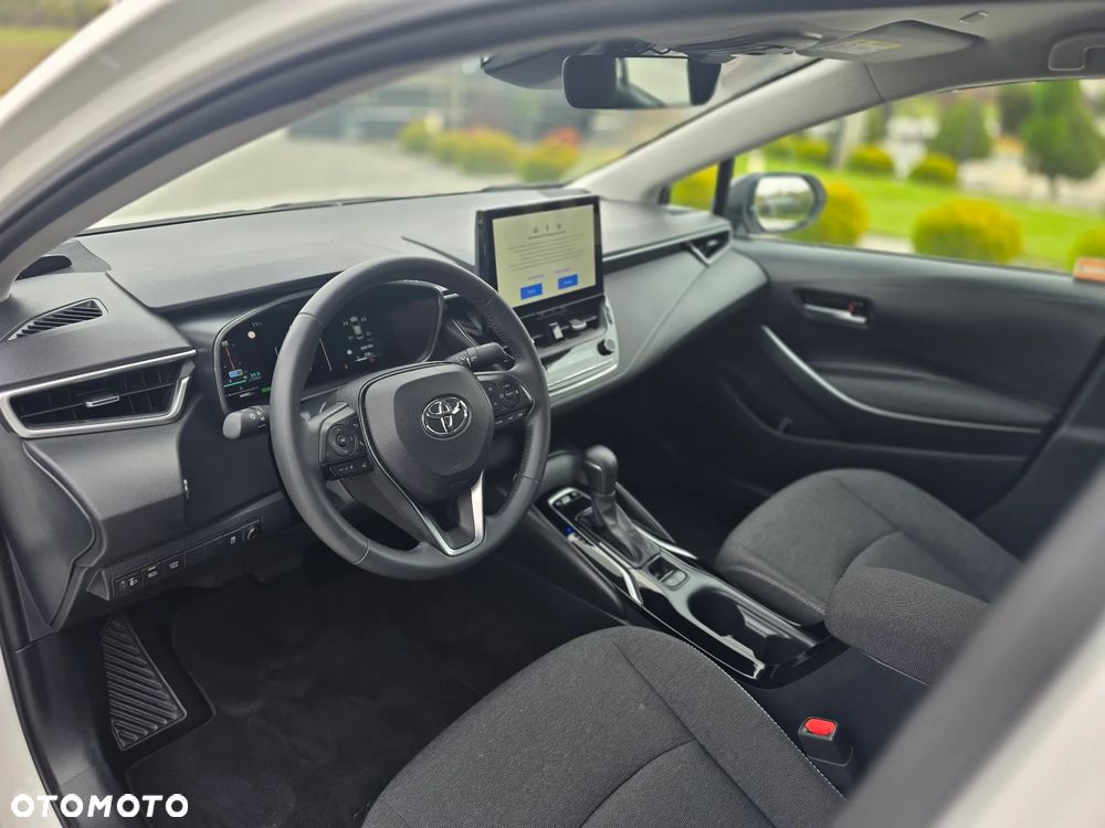 Toyota Corolla 1.8 Hybrid Comfort - 8