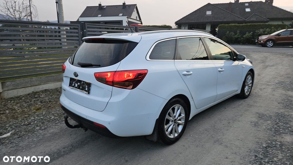 Kia Ceed 1.4 CVVT Dream Team Edition - 5