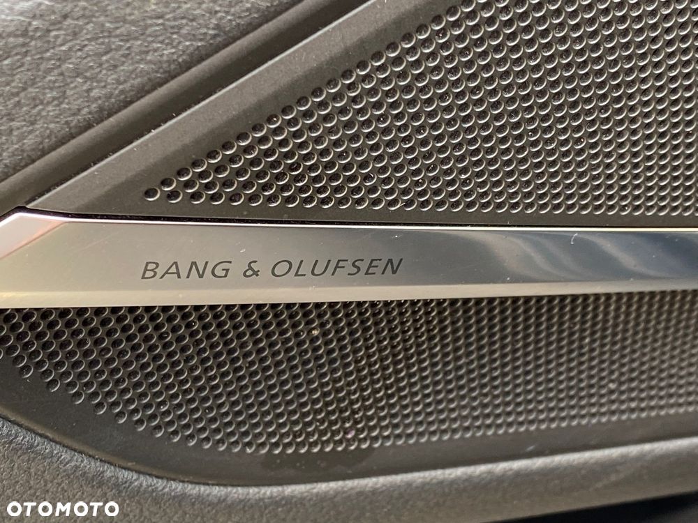 Audi A8 L 55 TFSI quattro tiptronic - 28