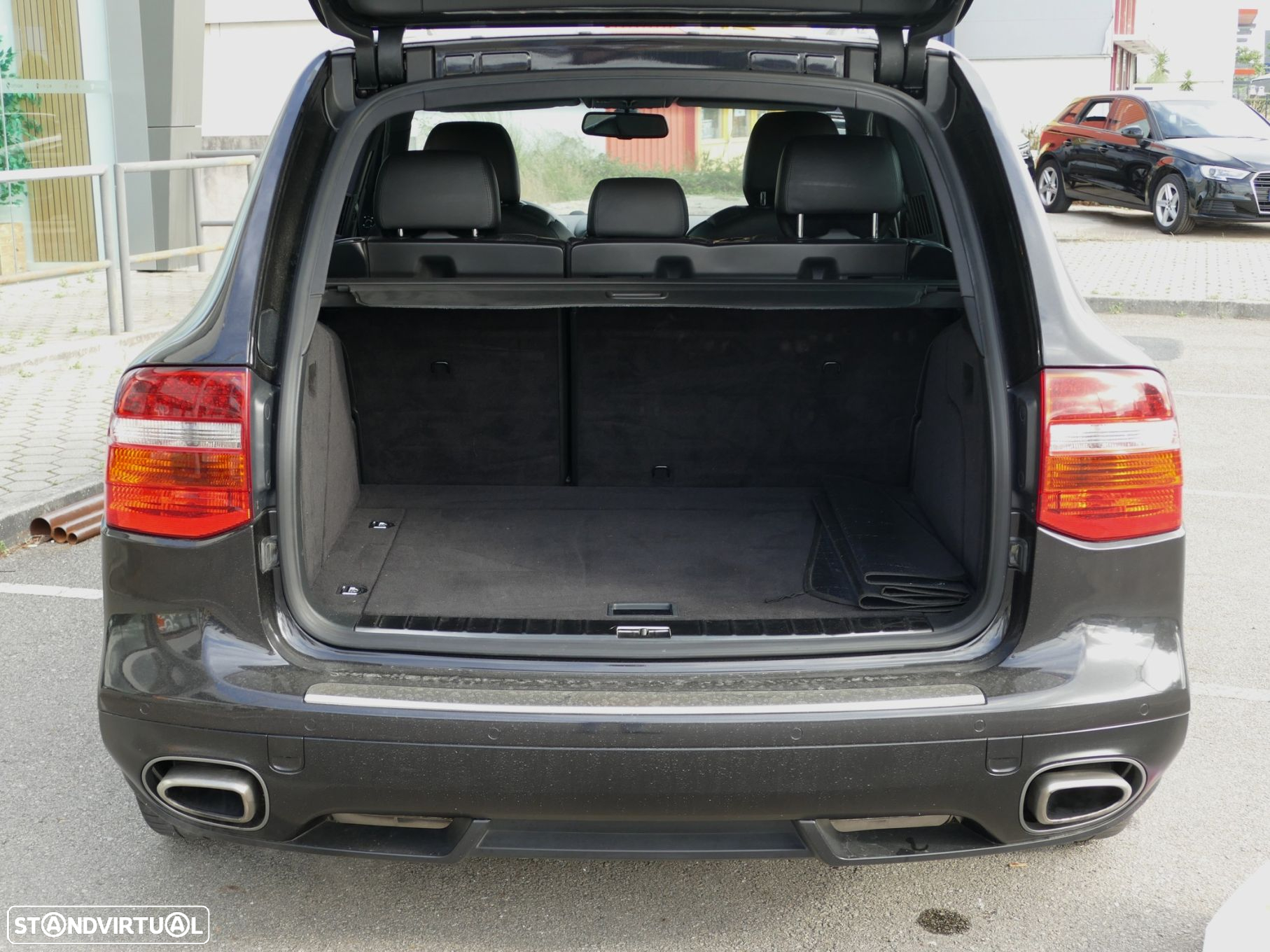 Porsche Cayenne Tiptronic - 13