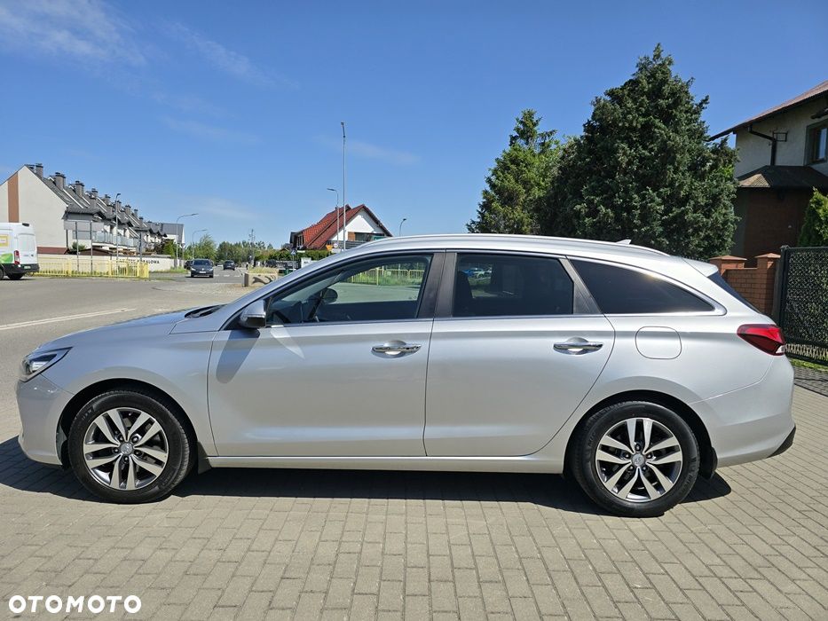 Hyundai i30 1.6 D Premium - 2